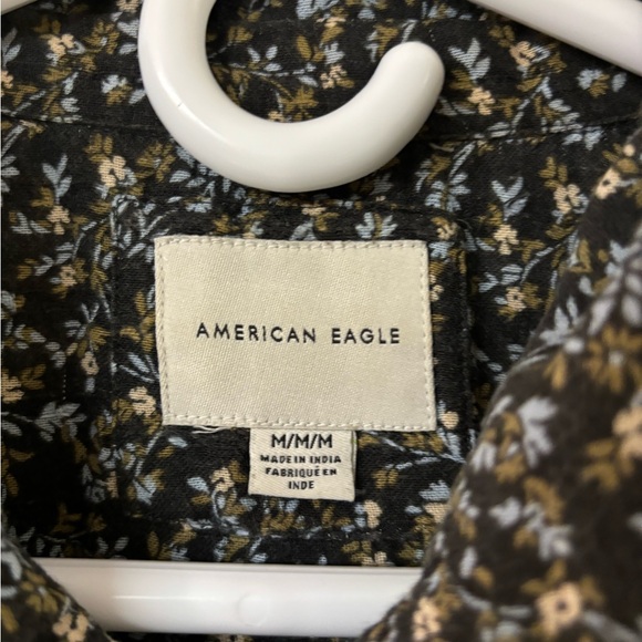 American Eagle floral western button down size medium - Picture 3 of 6